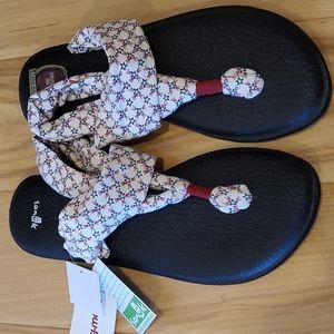 Sanuk yoga sling sandals